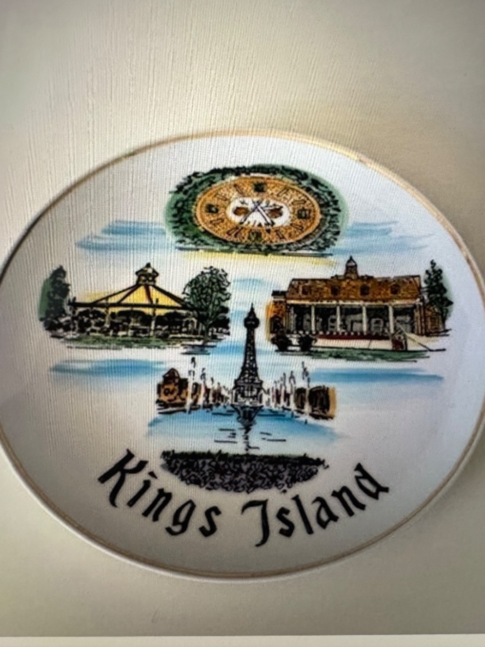Vintage Kings Island Decorative Collectible Souvenir Plate 8 1/4" - Picture 7 of 7